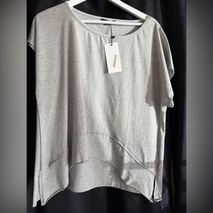 Elegant Gray Women's Short Sleeve Top
